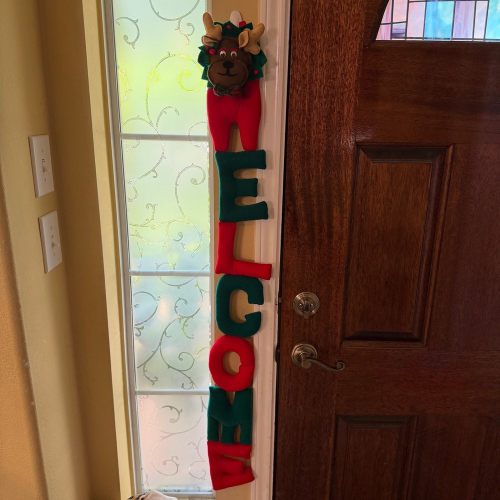 VTG Plush Reindeer Christmas Welcome Hanging Banner door sign felt fabric Xmas